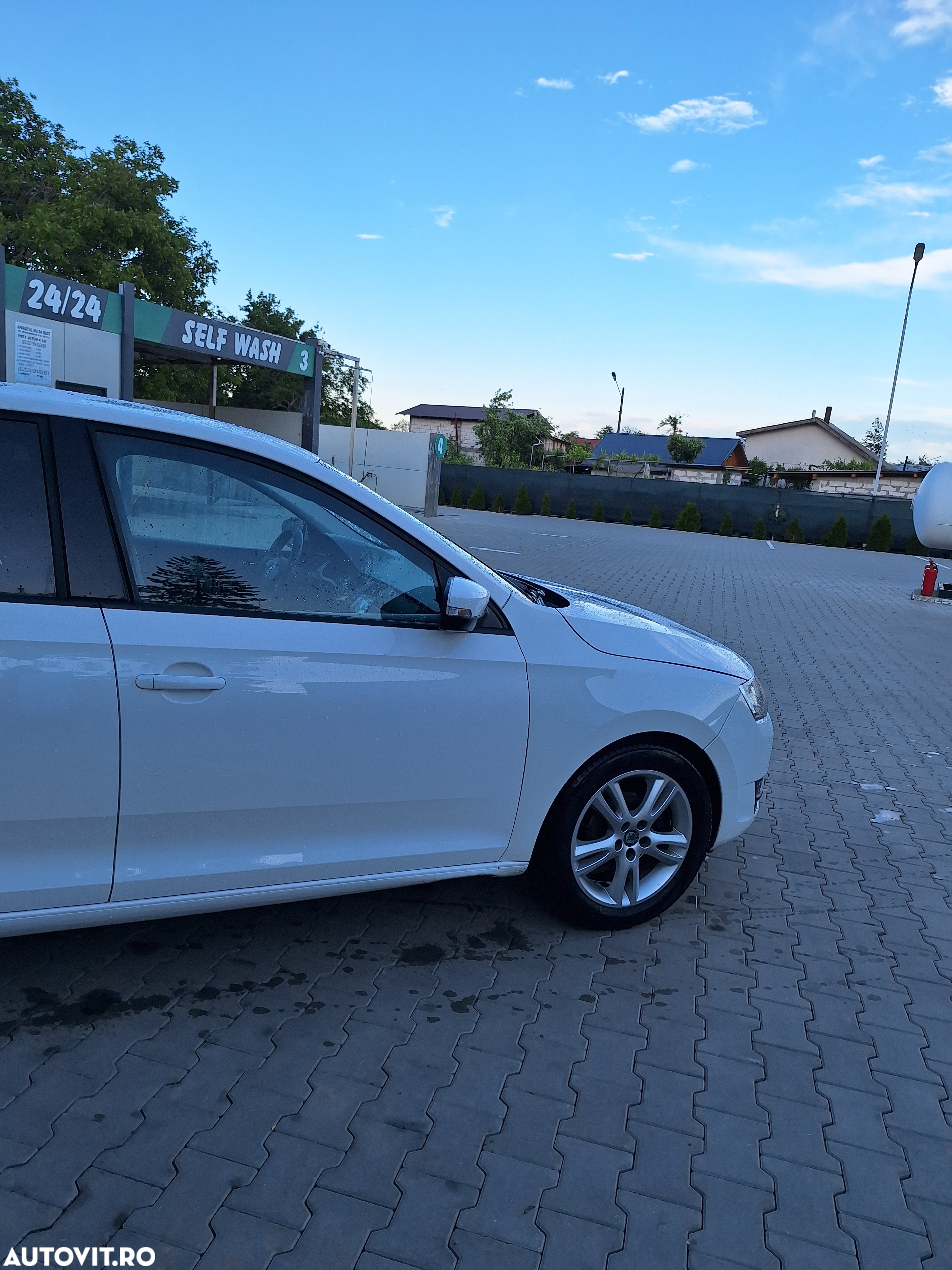 Skoda RAPID Spaceback 1.4 TDI Ambition - 16