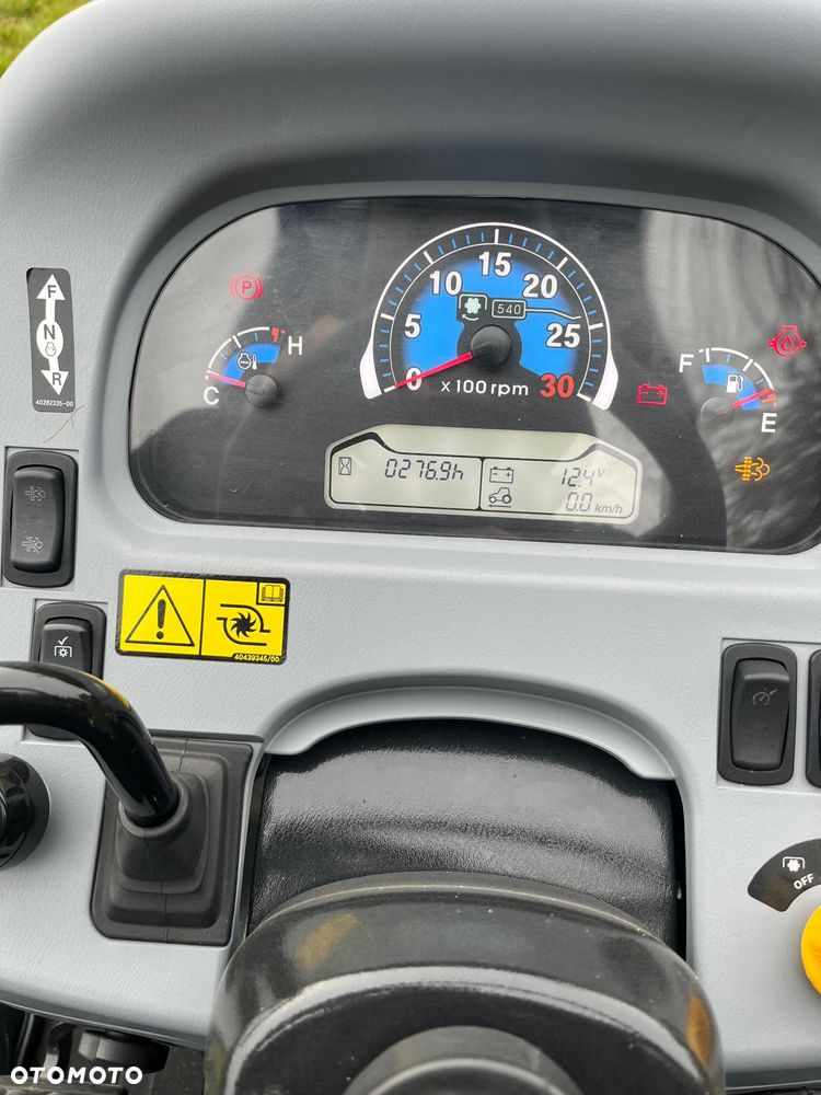 New Holland Boomer 45 ROPS - 5