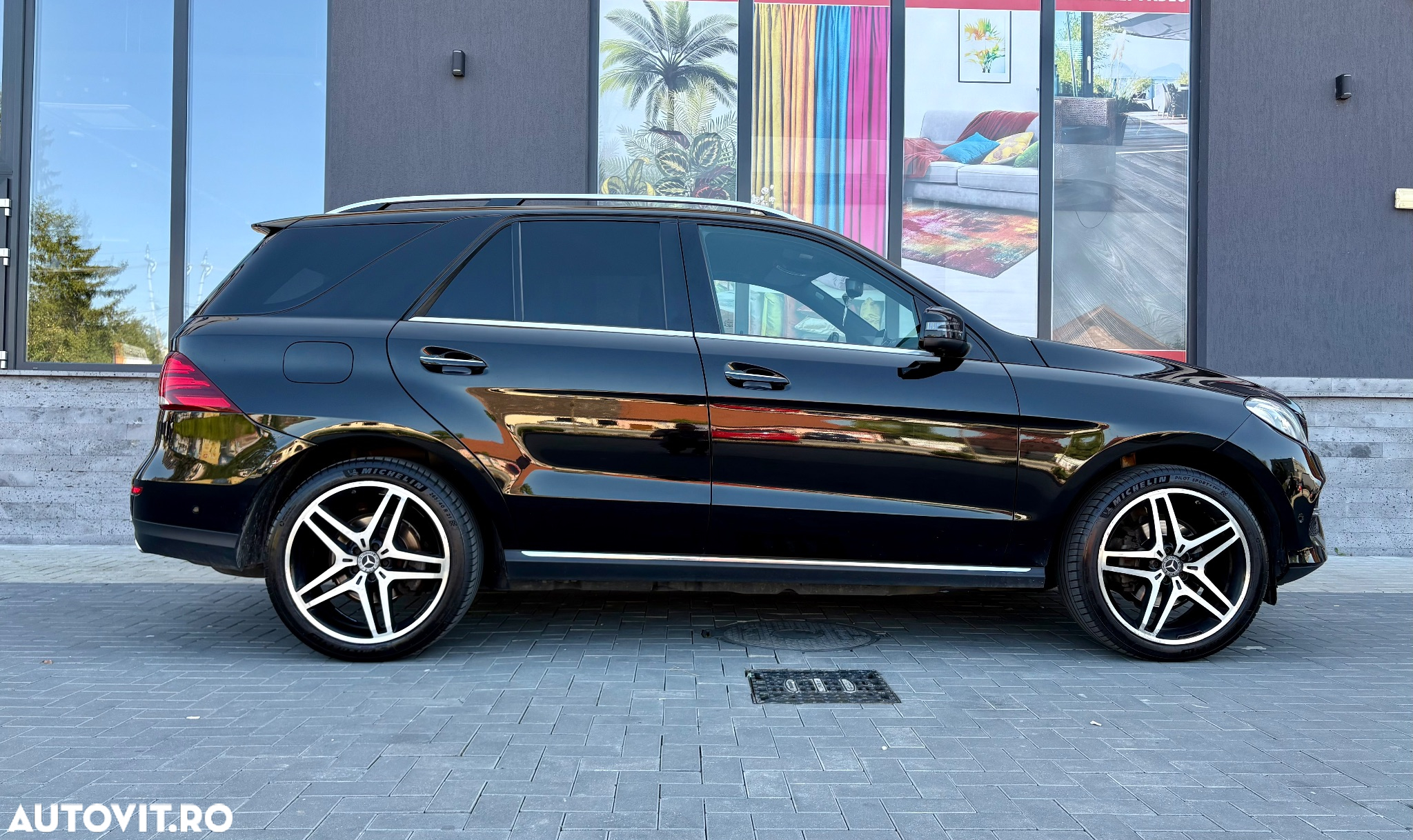 Mercedes-Benz GLE 350 d 4Matic 9G-TRONIC AMG Line - 22
