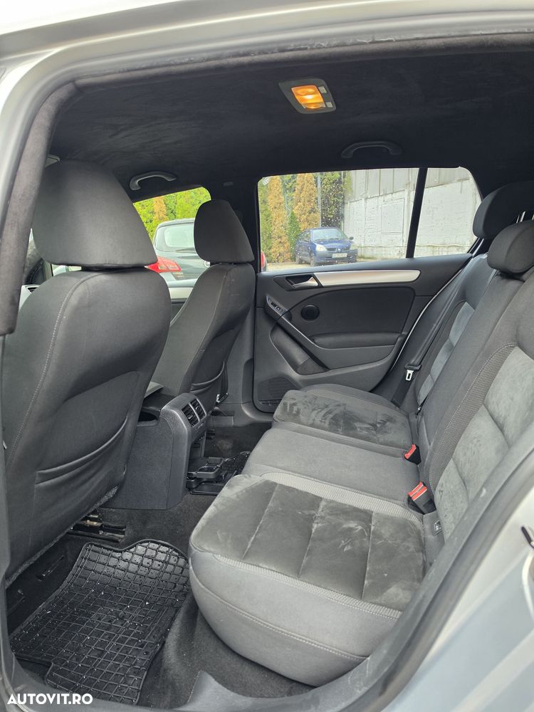 Volkswagen Golf - 13