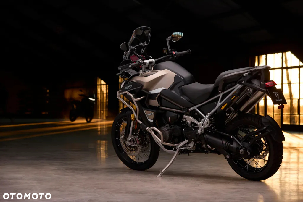 Triumph Tiger - 8