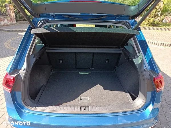 Volkswagen Tiguan - 10