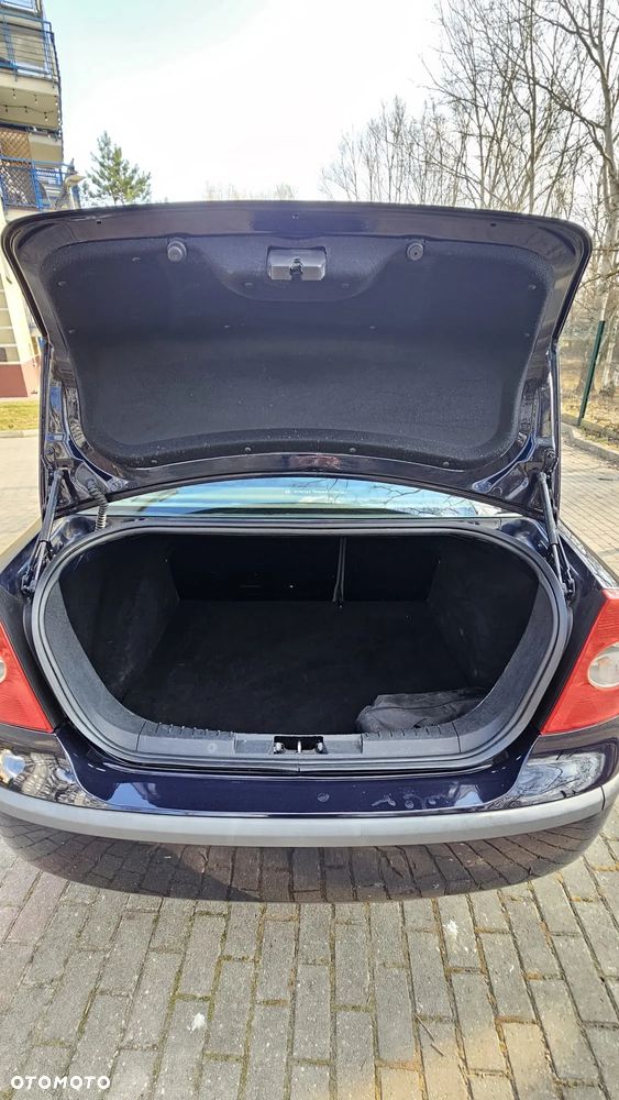 Ford Focus 1.6 Sport - 20