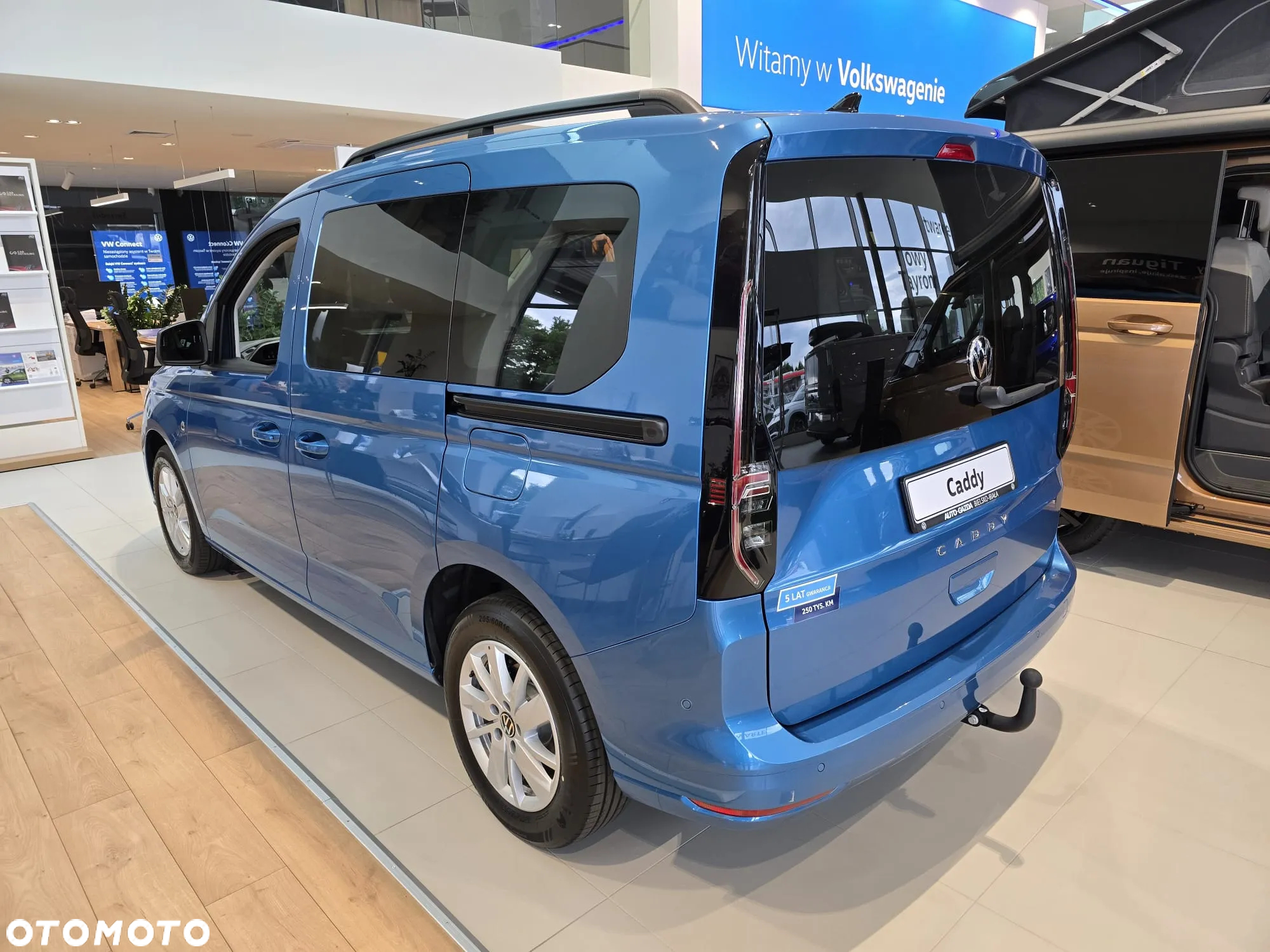Volkswagen Caddy 2.0 TDI Life DSG - 4