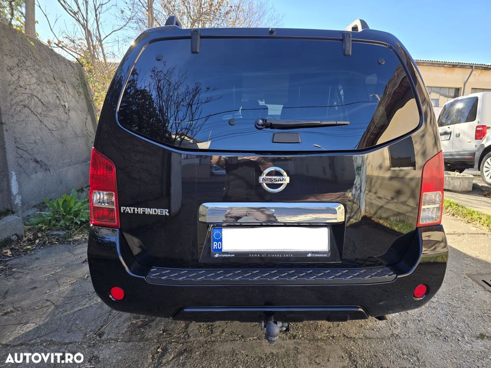 Nissan Pathfinder 2.5 dCi DPF All Mode 4X4 SE - 13
