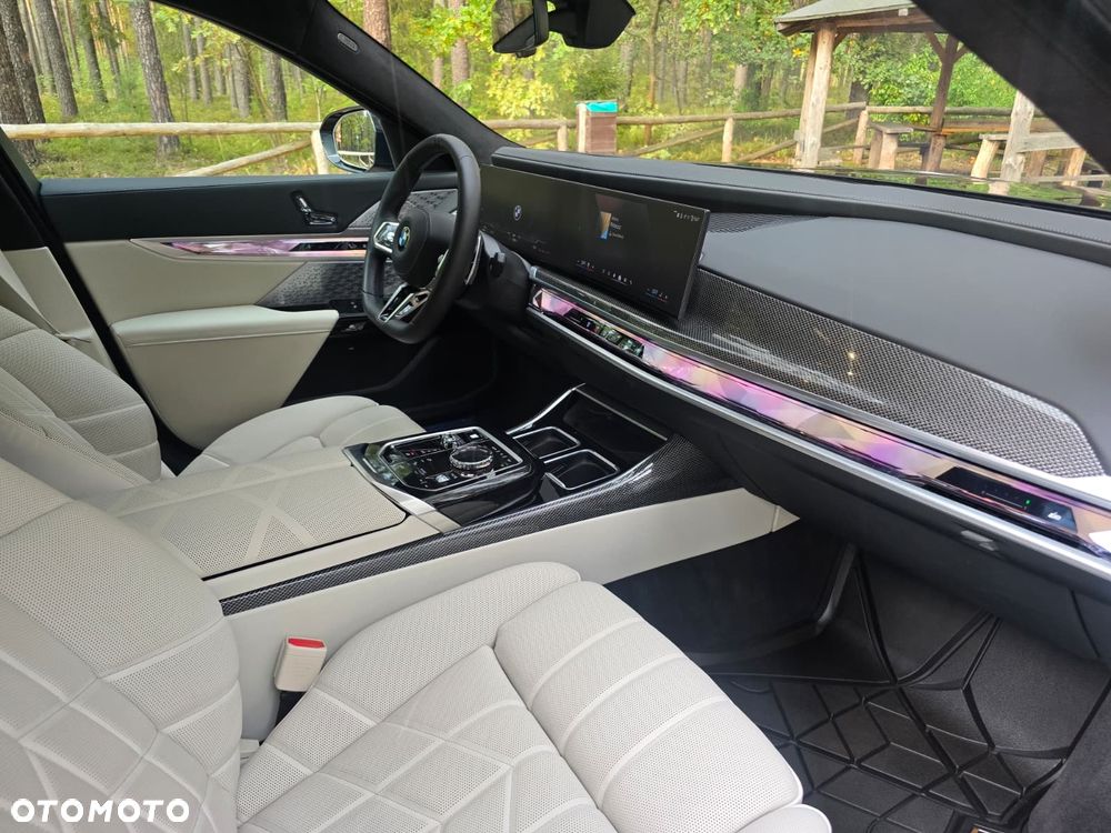 BMW Seria 7 740d xDrive mHEV M Sport sport - 12