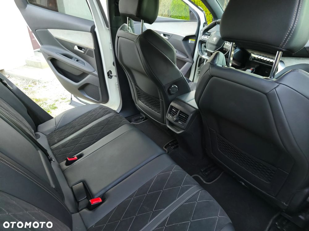 Peugeot 3008 BlueHDi 180 Stop & Start EAT8 GT - 22