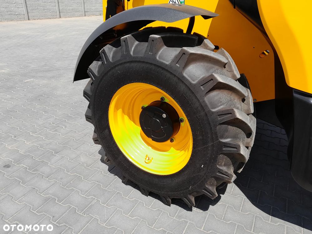 JCB 531-70 JOYSTICK - 17
