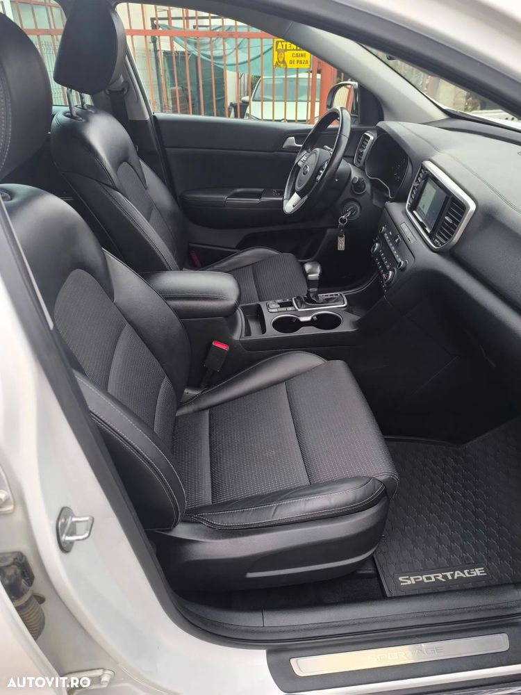 Kia Sportage 1.6 DSL 7DCT HP 4x4 Style - 36