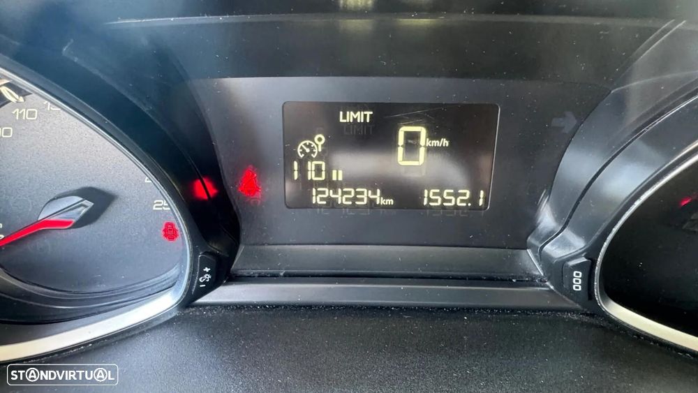 Peugeot 308 SW 1.5 BlueHDi Style - 11