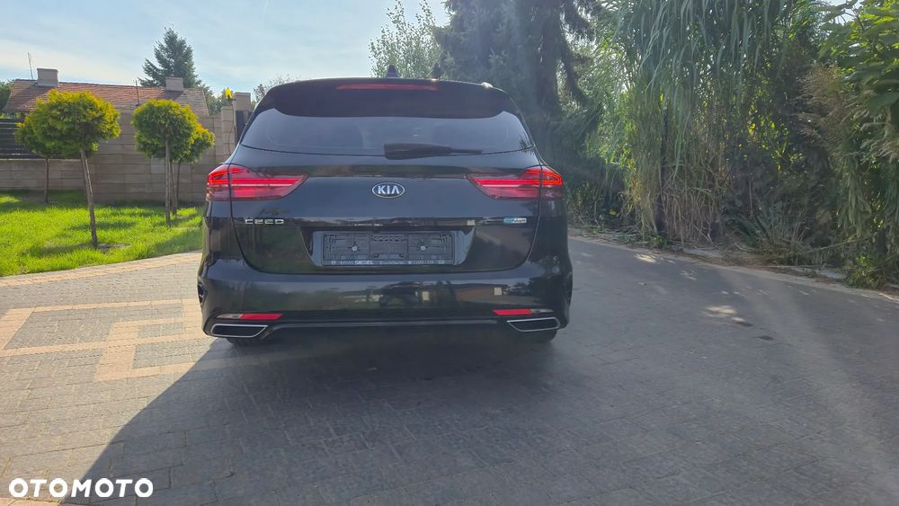 Kia Ceed SW 1.6 GDI DCT OPF Plug-in-Hybrid Platinum Edition - 6