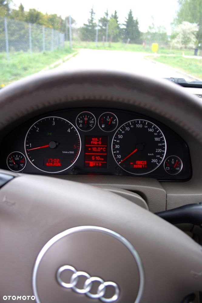 Audi A6 Limousine 2.5 TDI Multitronic - 18
