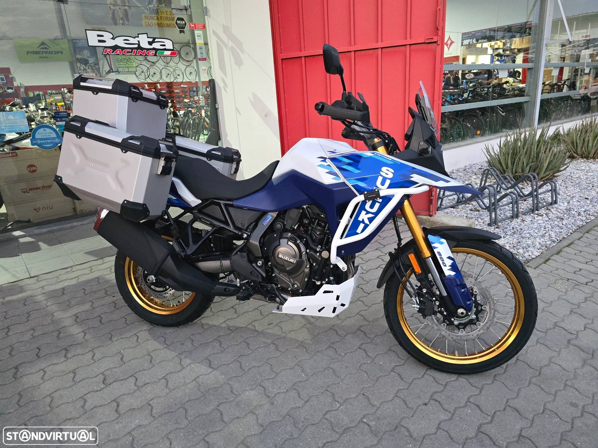 Suzuki DL DL 800 Heritage - 12