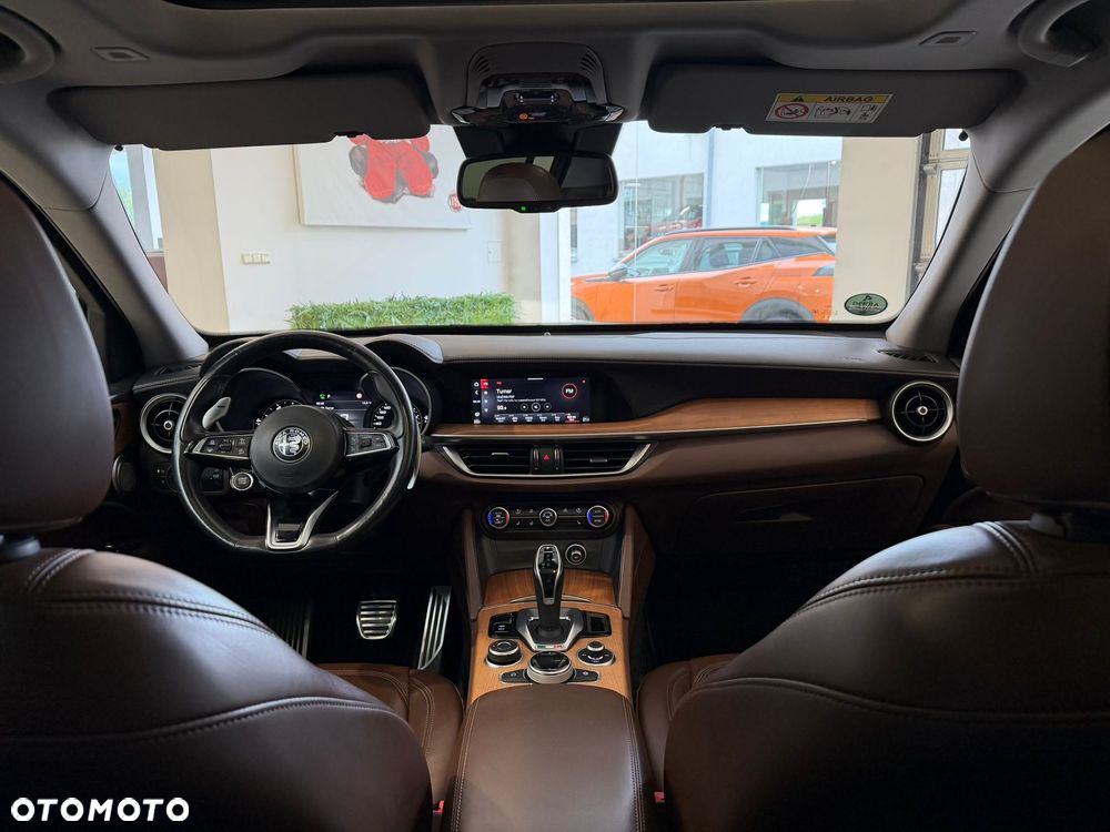 Alfa Romeo Stelvio 2.0 Turbo Veloce Q4 - 14