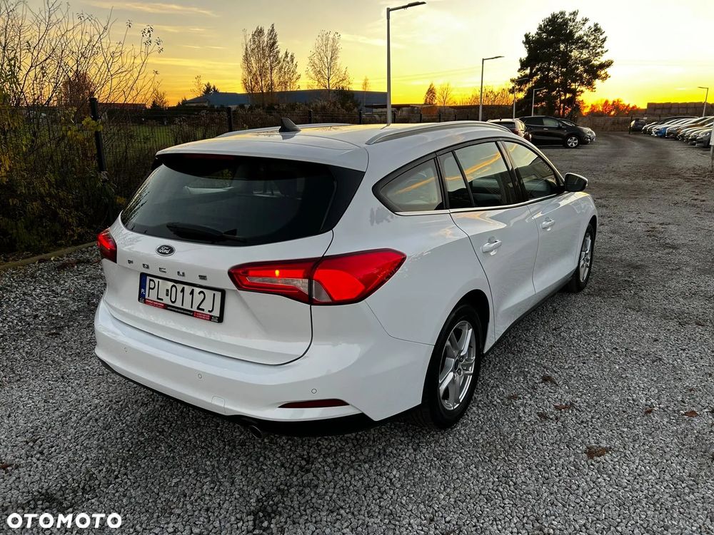 Ford Focus - 11