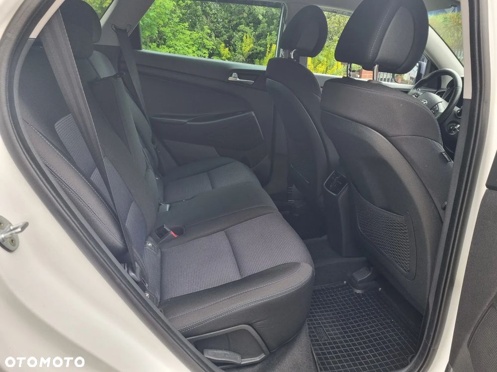 Hyundai Tucson blue 1.7 CRDi 2WD Style - 10