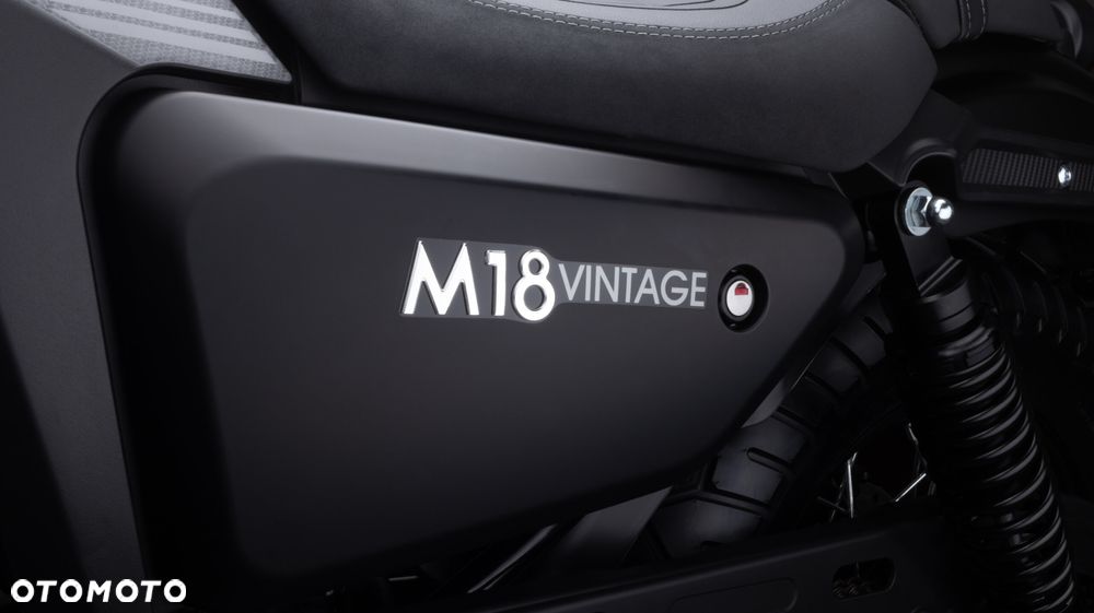 Junak M18 - 4