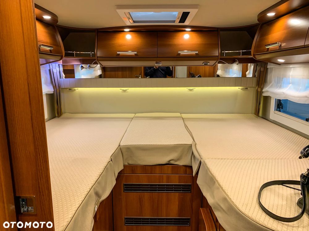 Carthago Chic C-line 4.9 LE Superior - 26