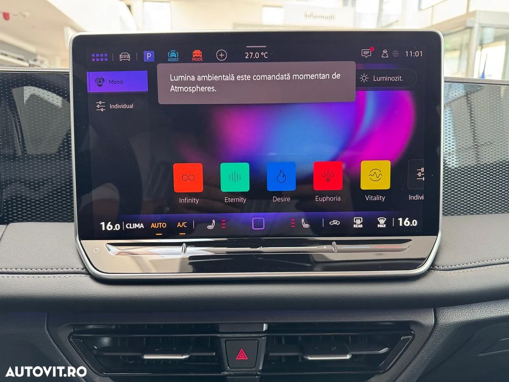 Volkswagen Tiguan 2.0 TDI DSG Life - 17