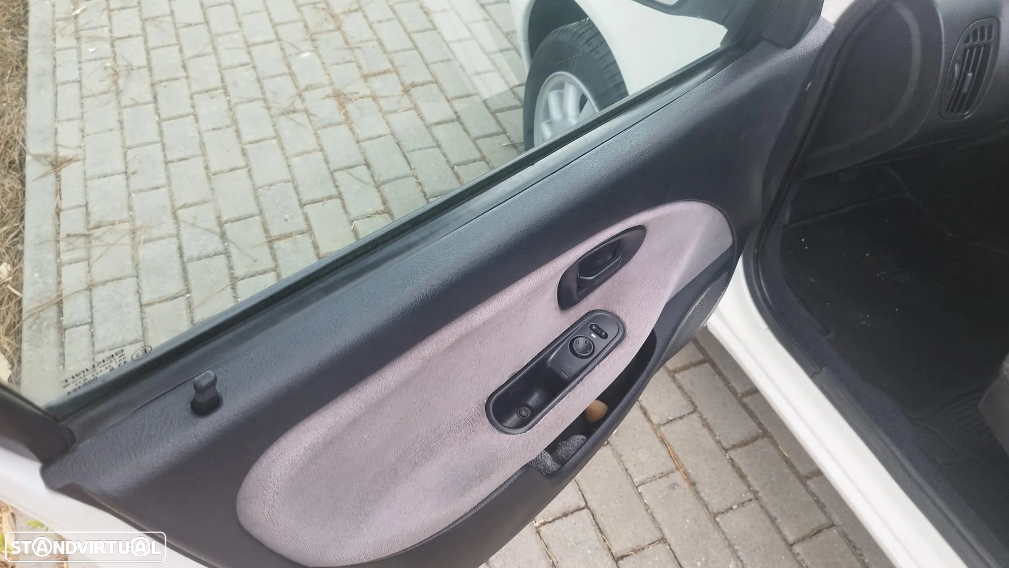 Citroën Saxo 1.1i Exclusive - 14