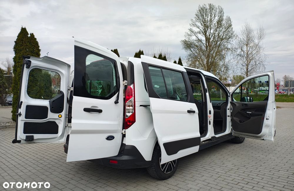 Ford Transit Connect II - 23