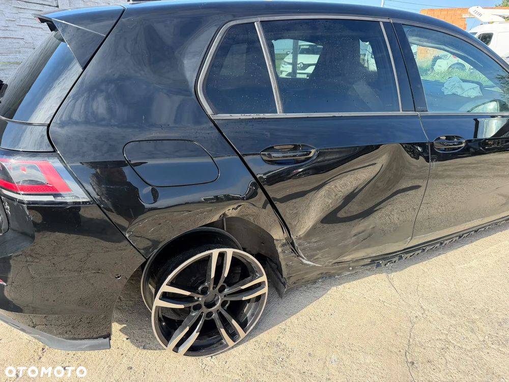 Volkswagen Golf 1.5 eHybrid OPF DSG GTE - 26