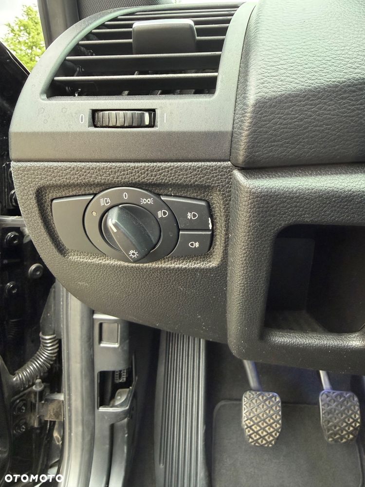 BMW Seria 1 118d - 21