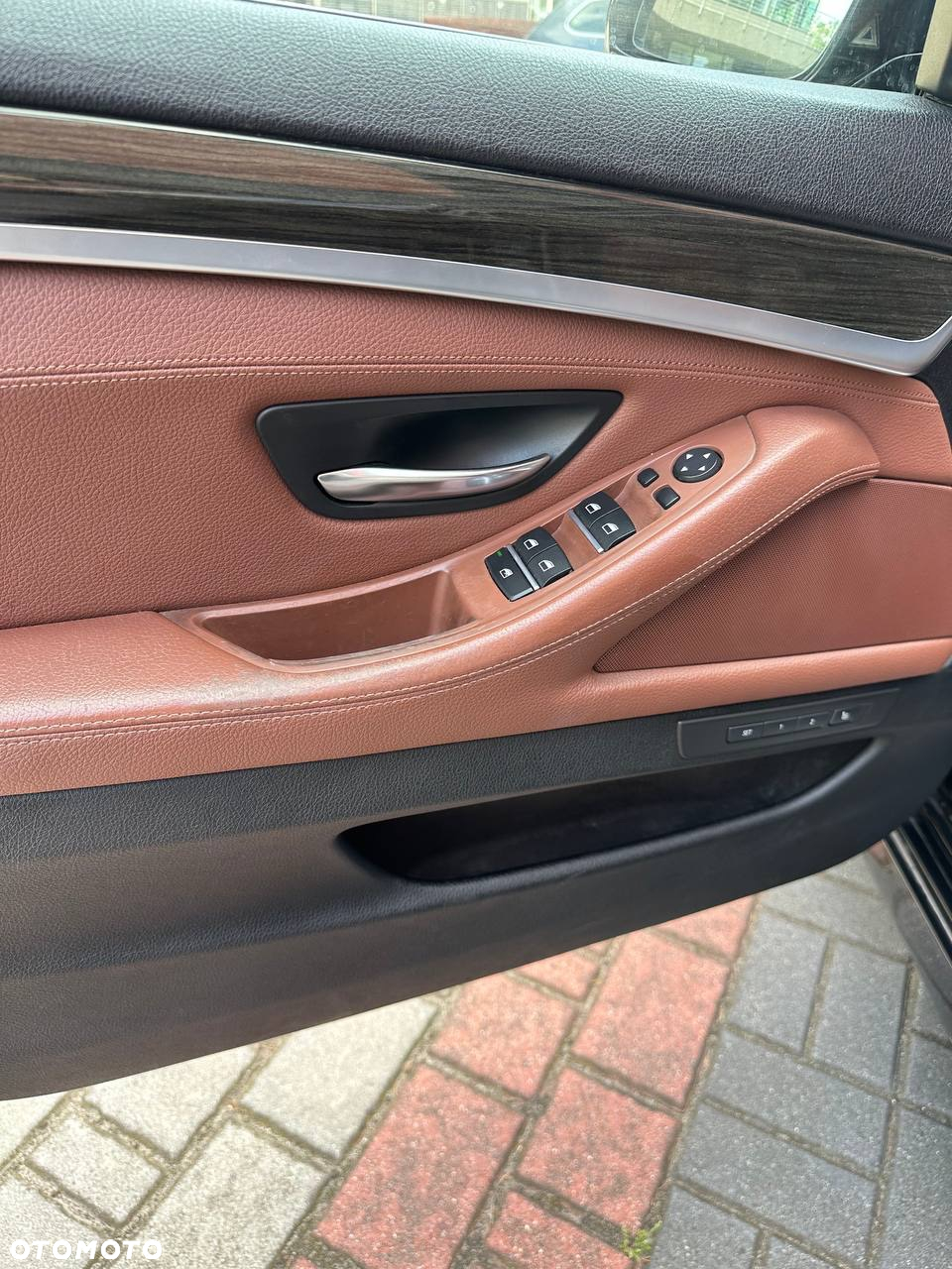 BMW Seria 5 528i xDrive Luxury Line - 29