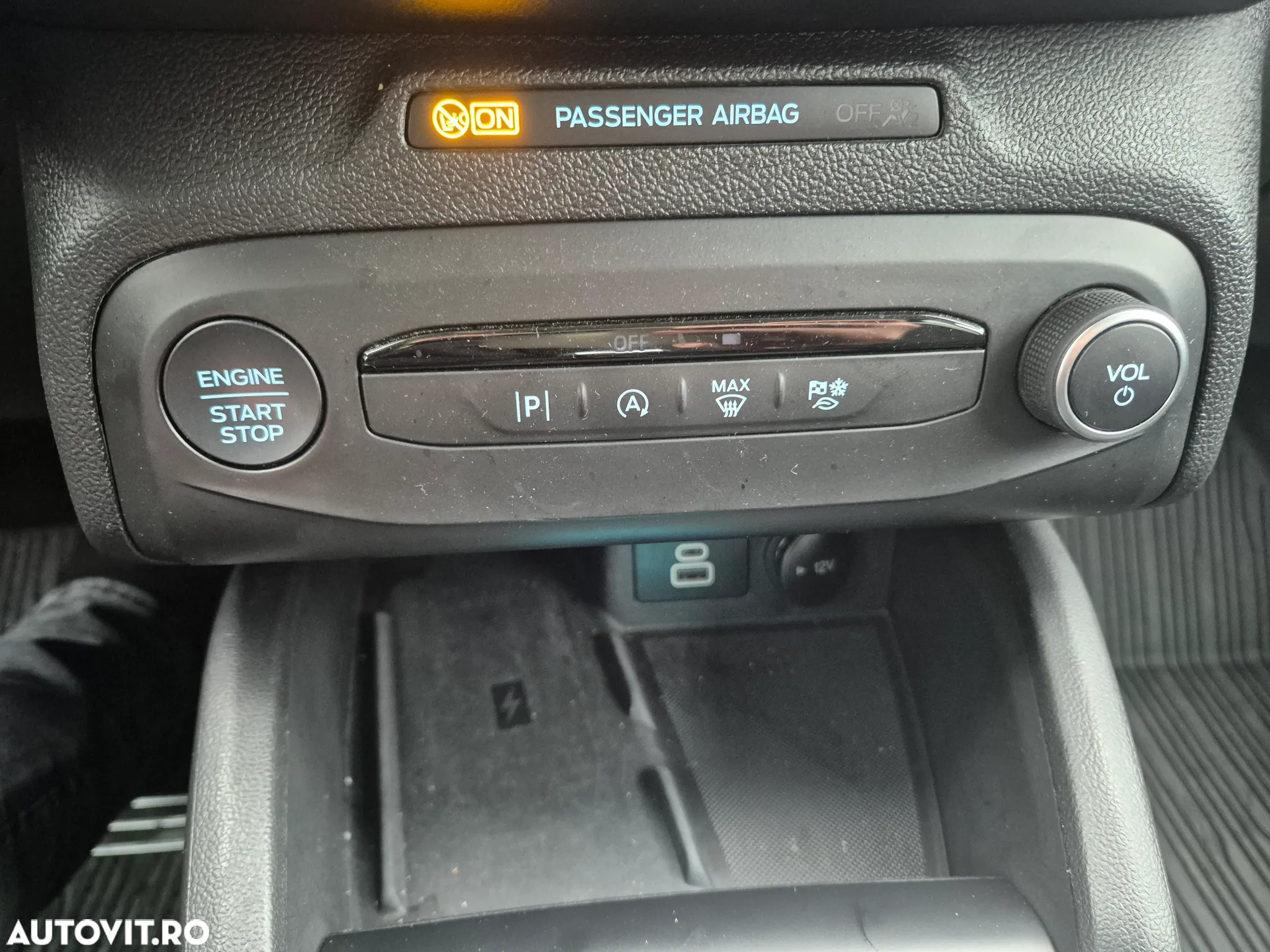 Ford Focus 1.0 EcoBoost MHEV Titanium - 23