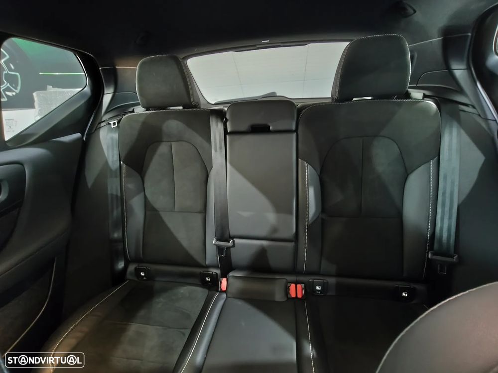 Volvo XC 40 T4 Recharge DKG Core - 7