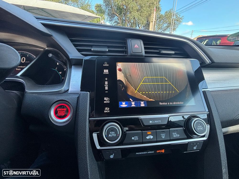 Honda Civic 1.5 i-VTEC Turbo CVT Executive - 8