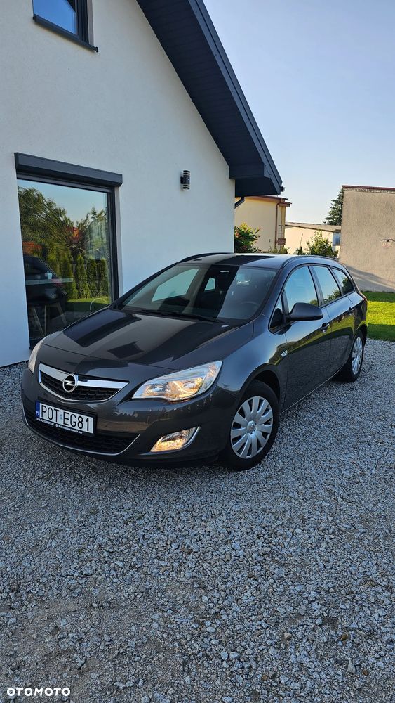 Opel Astra 1.4 T Cosmo - 1