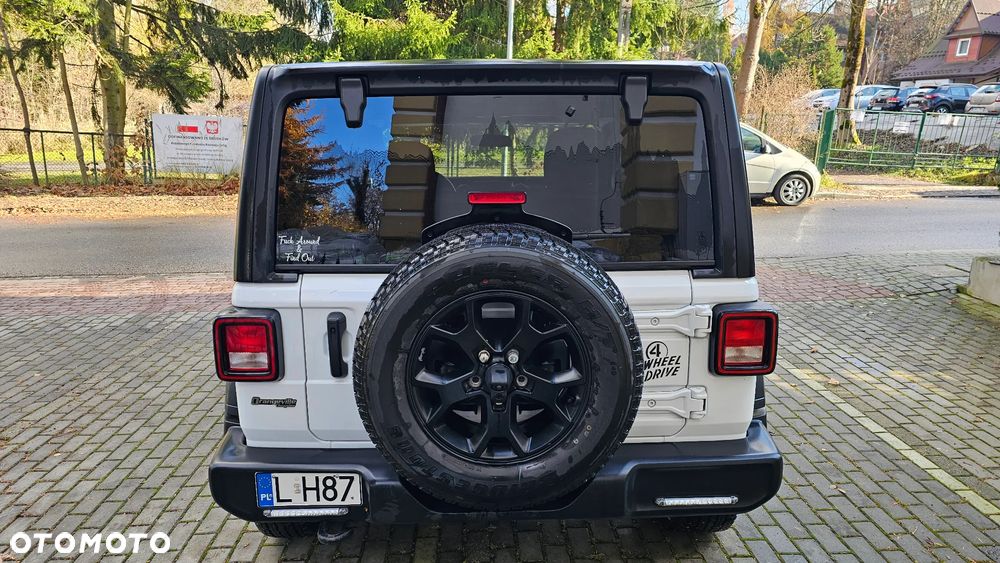 Jeep Wrangler 2.0 T-GDI Hardtop AWD Automatik Rubicon - 8