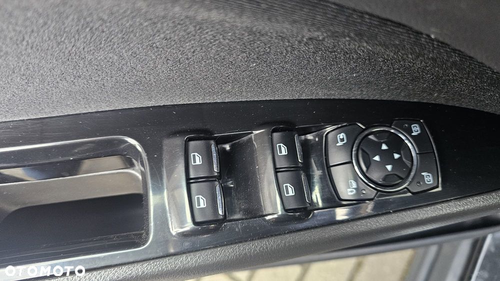 Ford Mondeo 2.0 TDCi Start-Stopp Vignale - 23