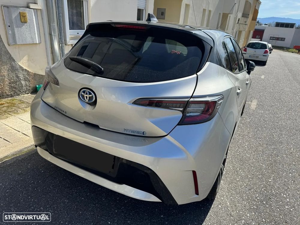 Toyota Corolla 1.8 Hybrid Square Collection - 3