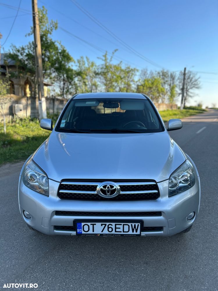 Toyota RAV4 2.2 D-CAT 4x4 Executive - 6