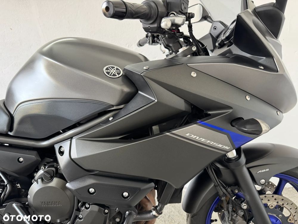 Yamaha XJ - 15