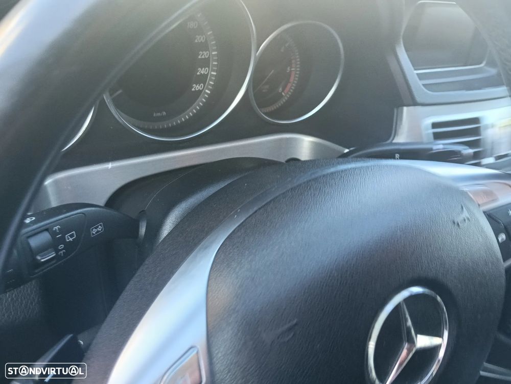 Mercedes-Benz E 220 CDI Auto Elegance - 18