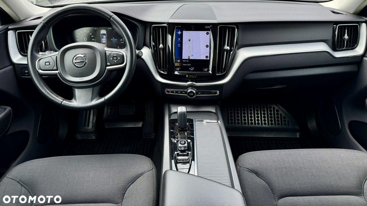 Volvo XC 60 T6 AWD Plug-In Hybrid Inscription - 11
