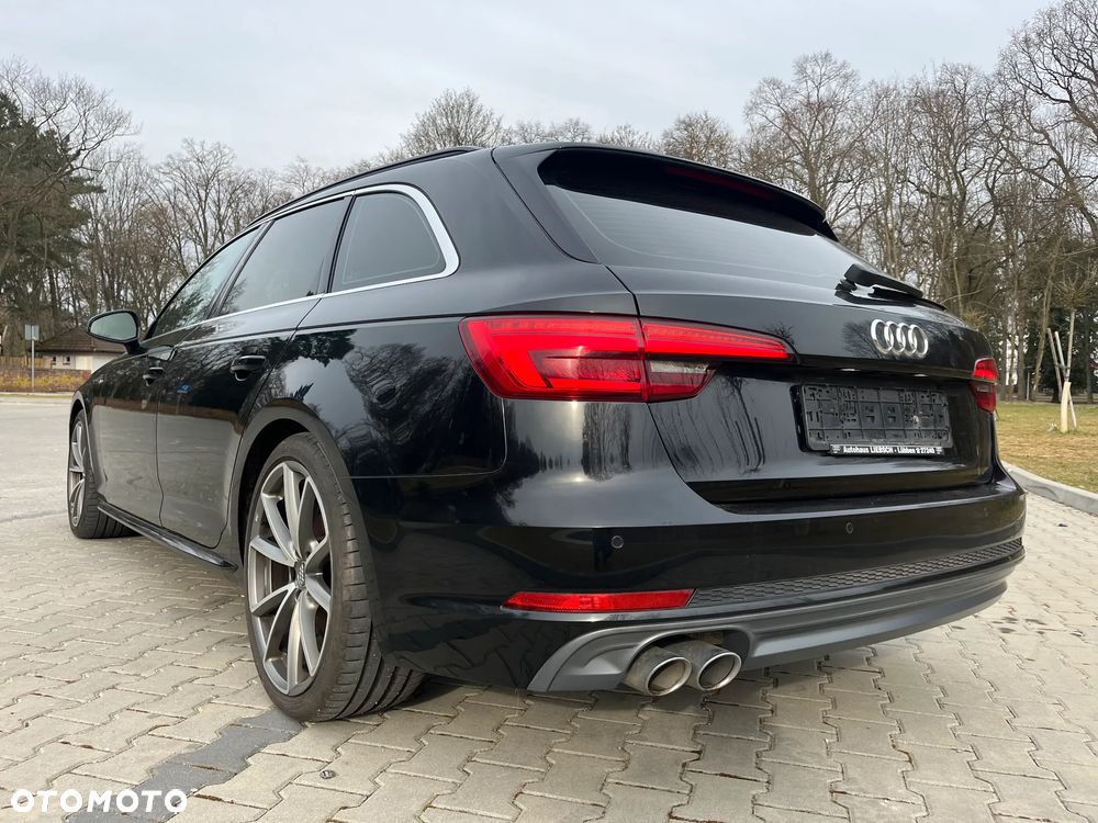 Audi A4 Avant 2.0 TDI DPF clean diesel quattro S line Sportpaket - 15