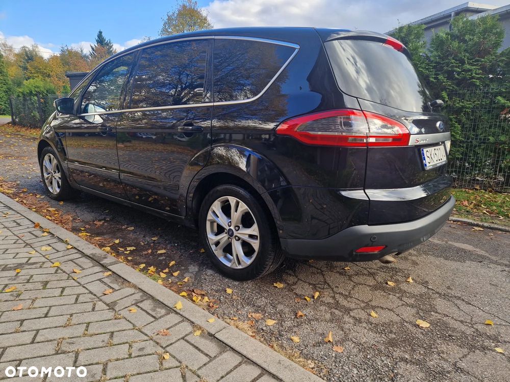 Ford S-Max - 15