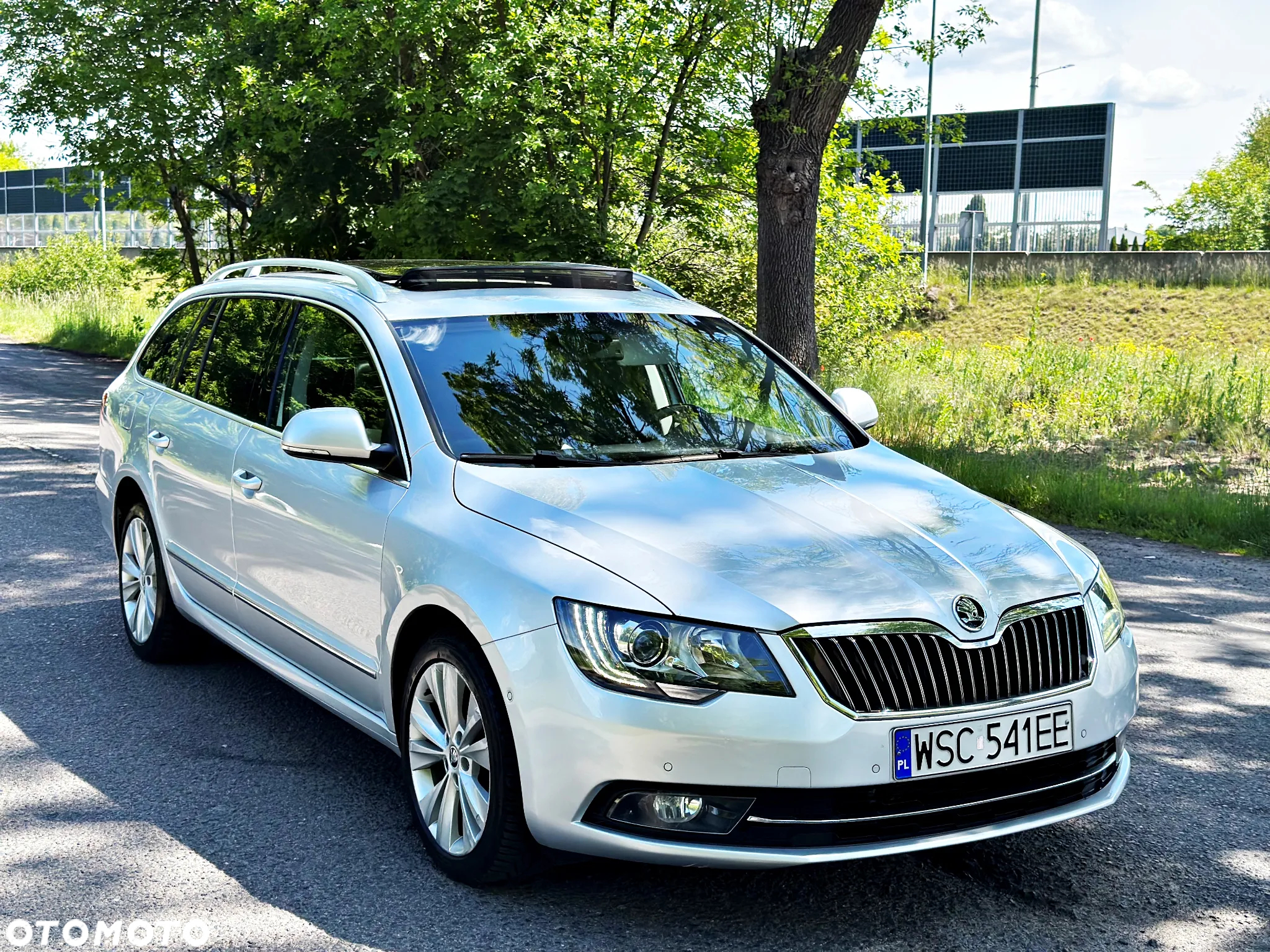 Skoda Superb 1.6 TDI Business DSG - 20