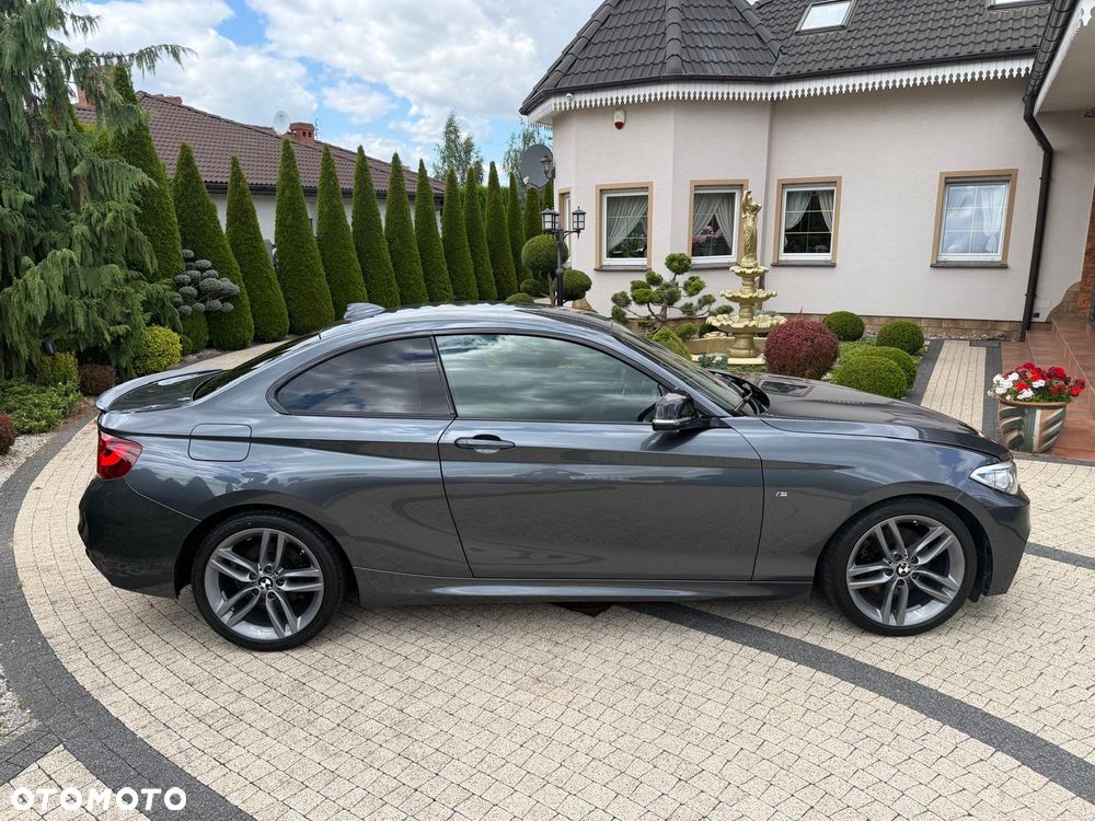 BMW Seria 2 225d Sport-Aut - 32