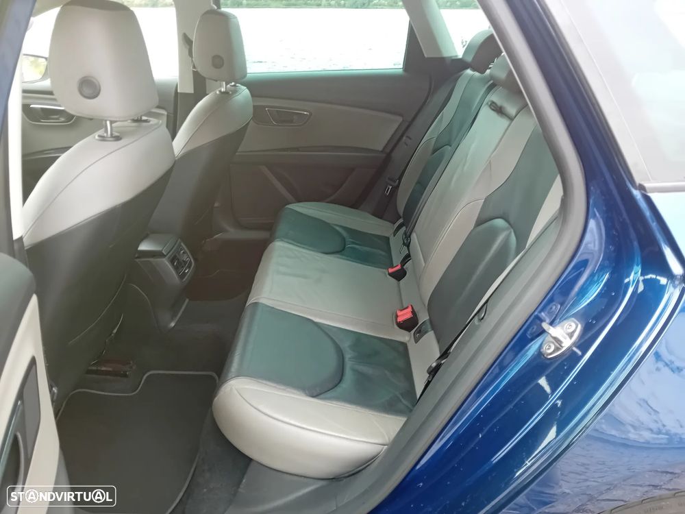 SEAT Leon ST 1.6 TDI Ecomotive Style - 32