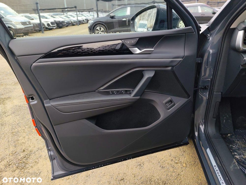 Volkswagen Tayron 2.0 TSI Elegance DSG - 10