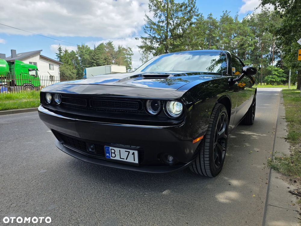 Dodge Challenger 3.6 SXT Plus - 37