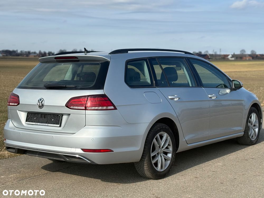 Volkswagen Golf Variant 2.0 TDI SCR DSG Comfortline - 4