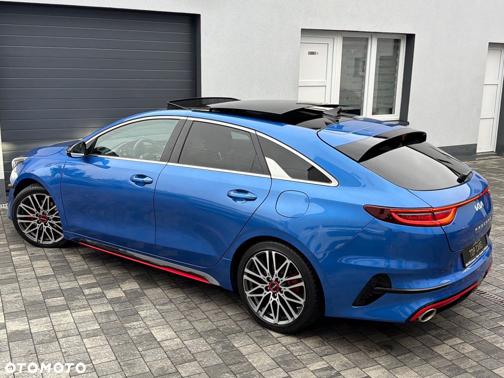 Kia ProCeed 1.6 T-GDI GT DCT - 23
