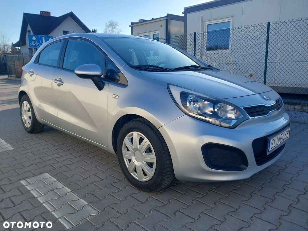 Kia Rio 1.2 M - 1