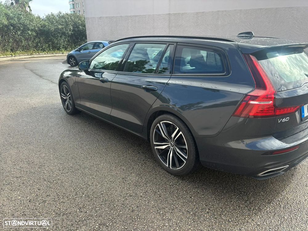 Volvo V60 2.0 T8 AWD TE R-Design - 3